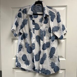 Izod Casual Shirt with Blue Pineapple Print